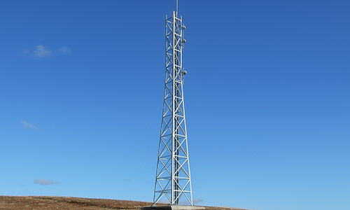 مقایسه دکل خود ایستا و دکل مهاری